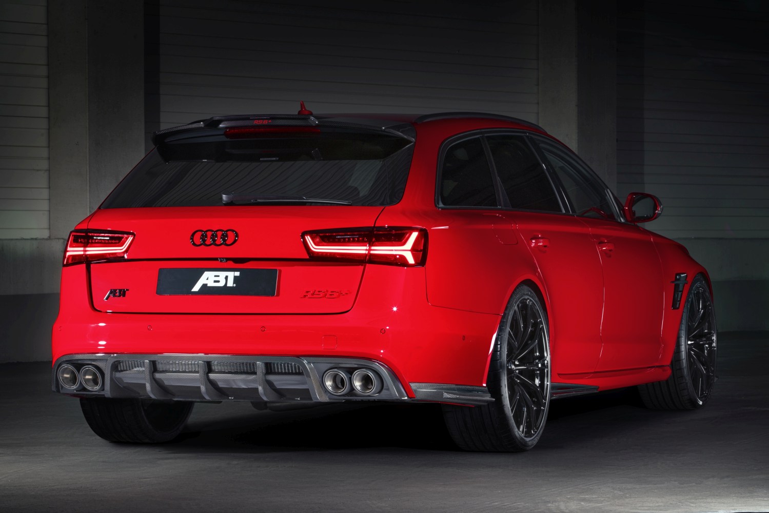 ABT_RS6__4G05_705PS_2017_002