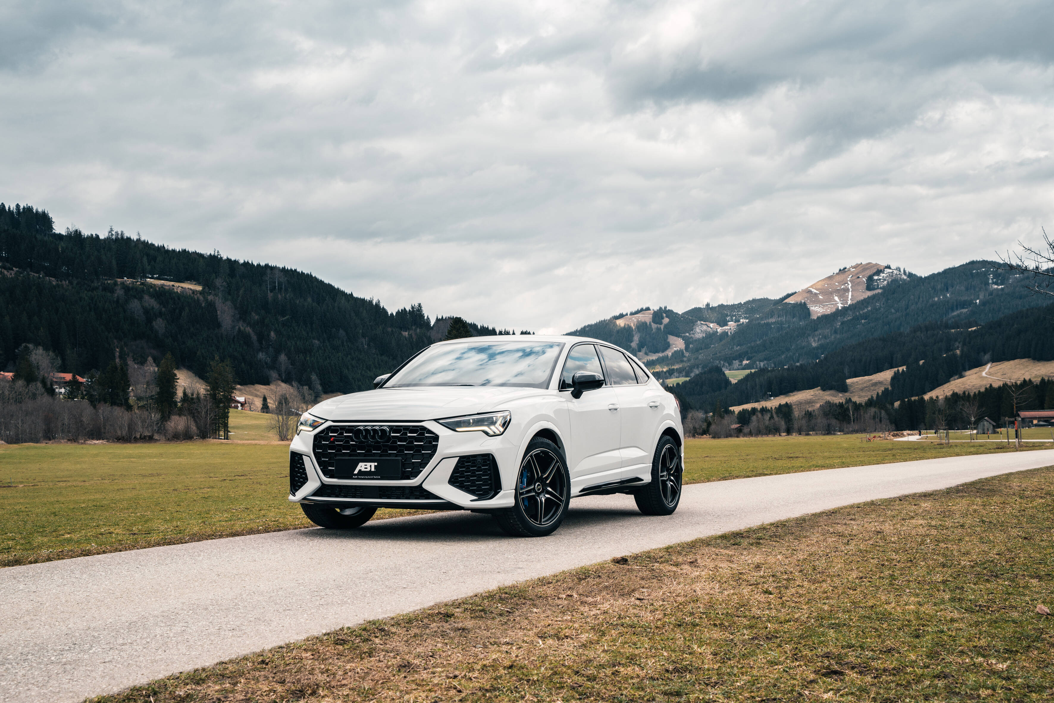 ABT Sportsline upgrades Audi RS Q3 to 440 hp and new wheels - Audi