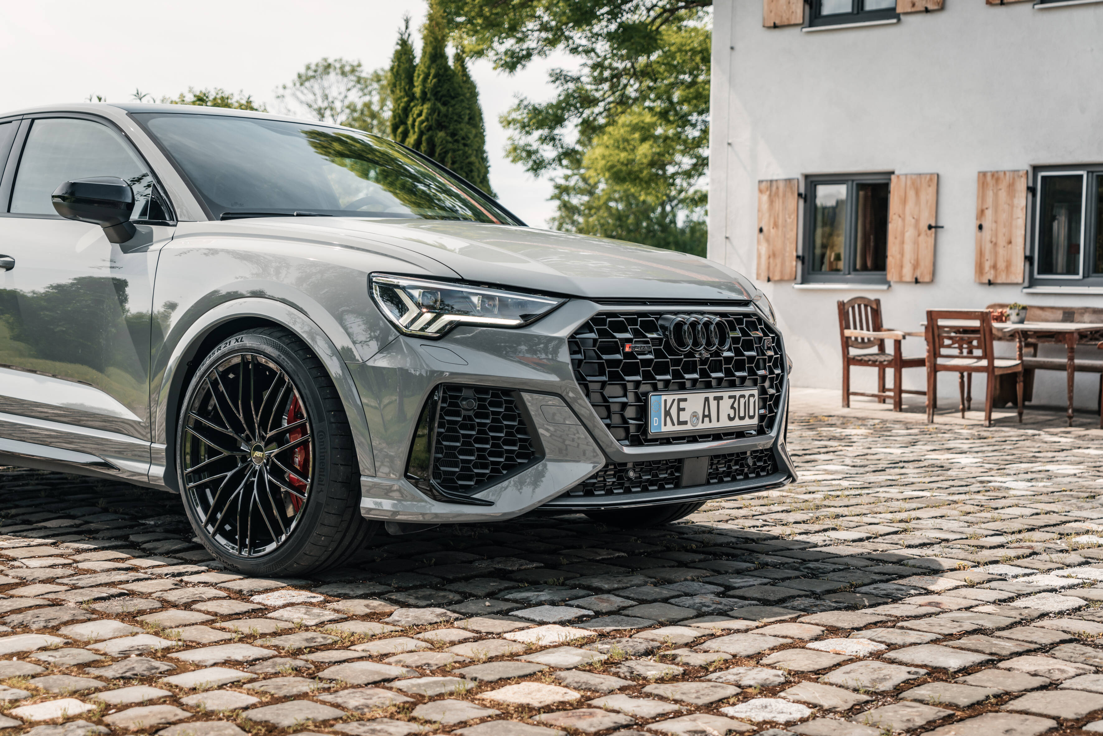 High five for the Audi RS Q3! - Audi Tuning, VW Tuning, Chiptuning