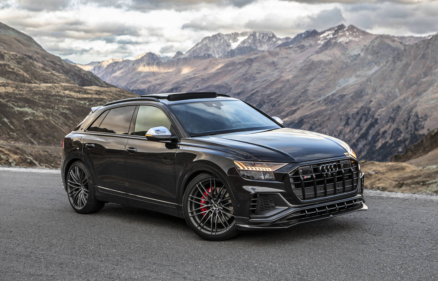 Spannende Audi Sq8 Ps Ebenbild