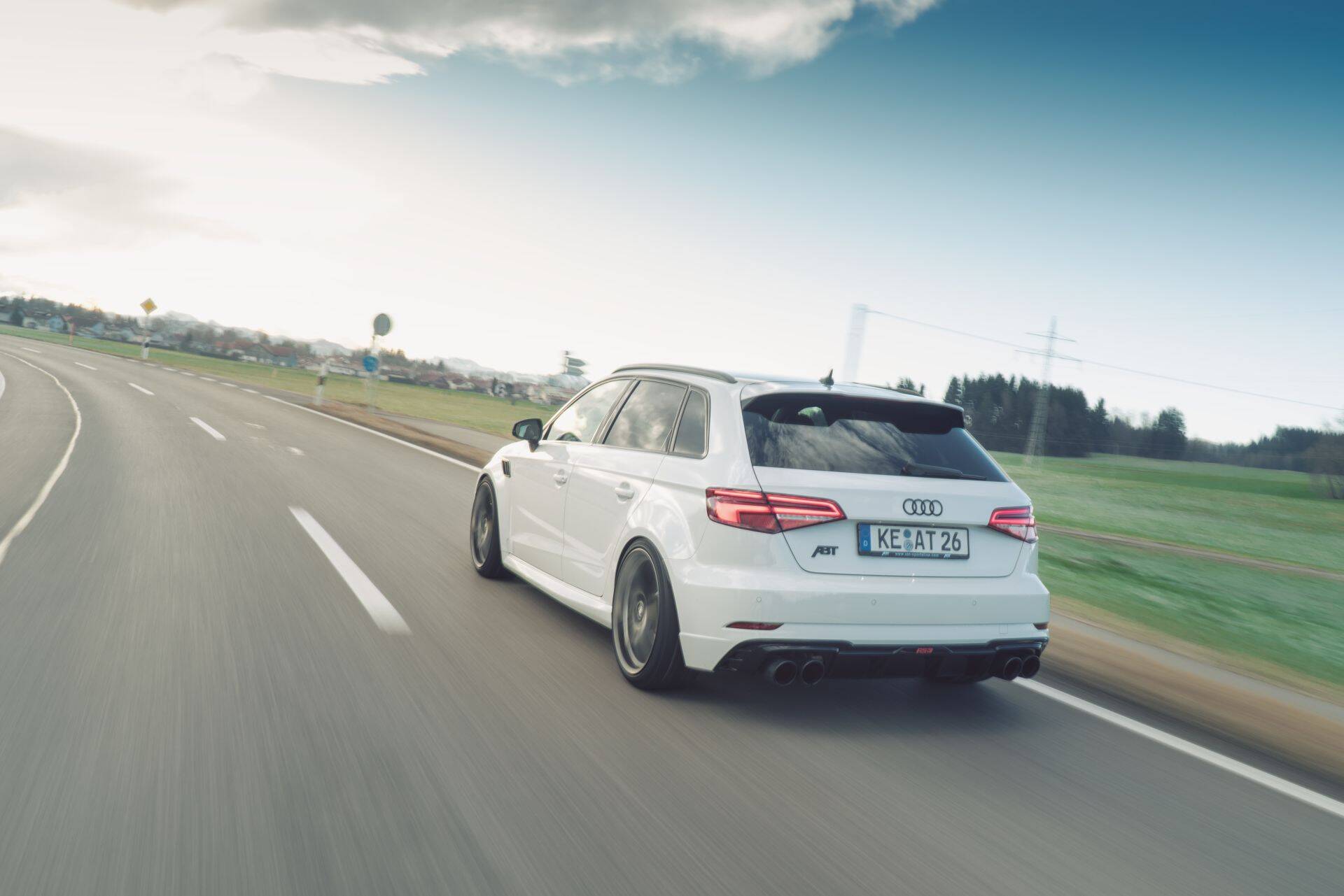 Wenn es noch ein bisschen mehr sein darf: ABT spendiert dem Audi RS 3 eine  Leistungsspritze und kratzt an der 500 PS-Marke - Audi Tuning, VW Tuning,  Chiptuning von ABT Sportsline.