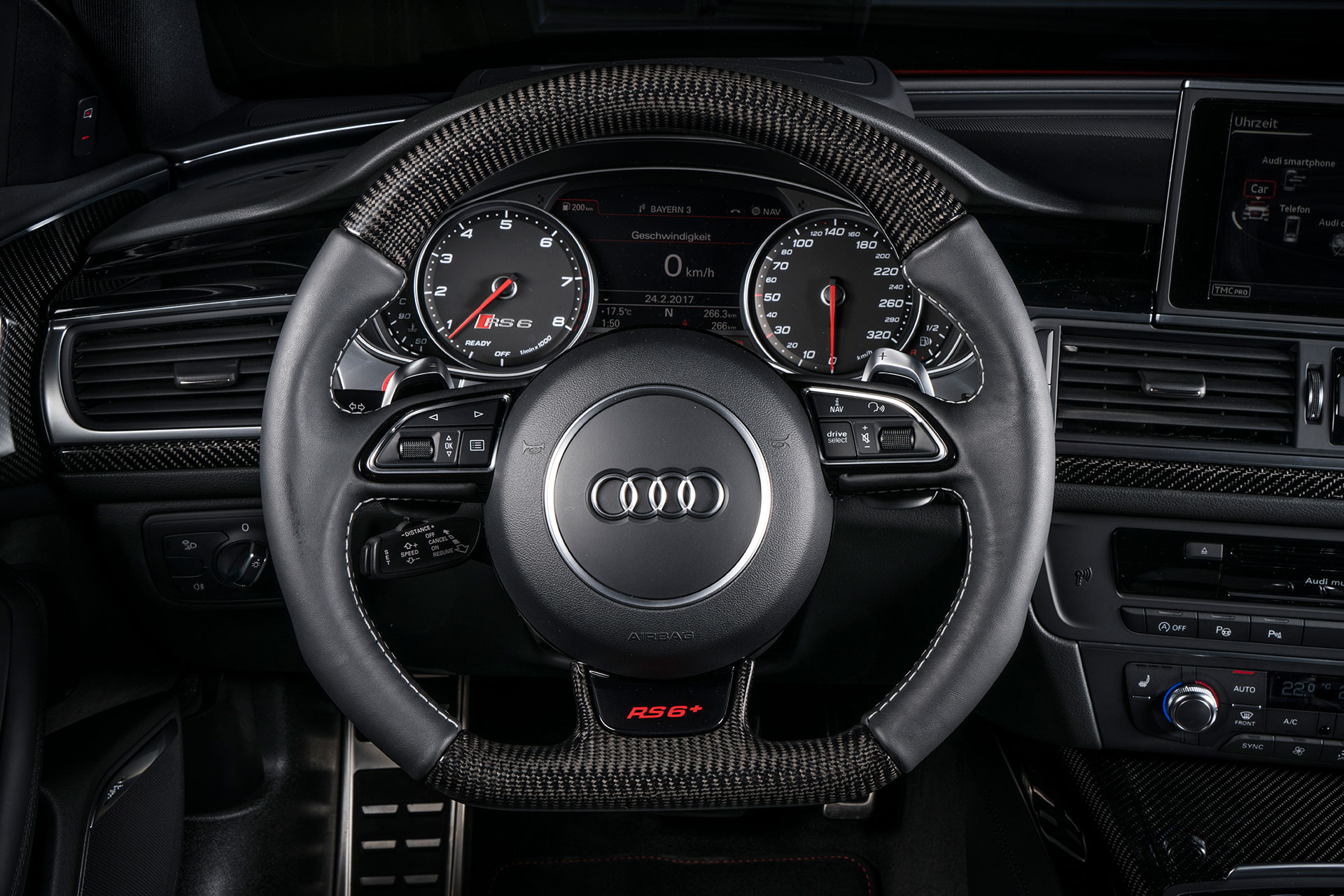 Ауди режимы. Audi ABT rs6 салон. ABT руль Audi. Audi rs6 салон. Ауди rs6 avant 2017 руль алькантара.