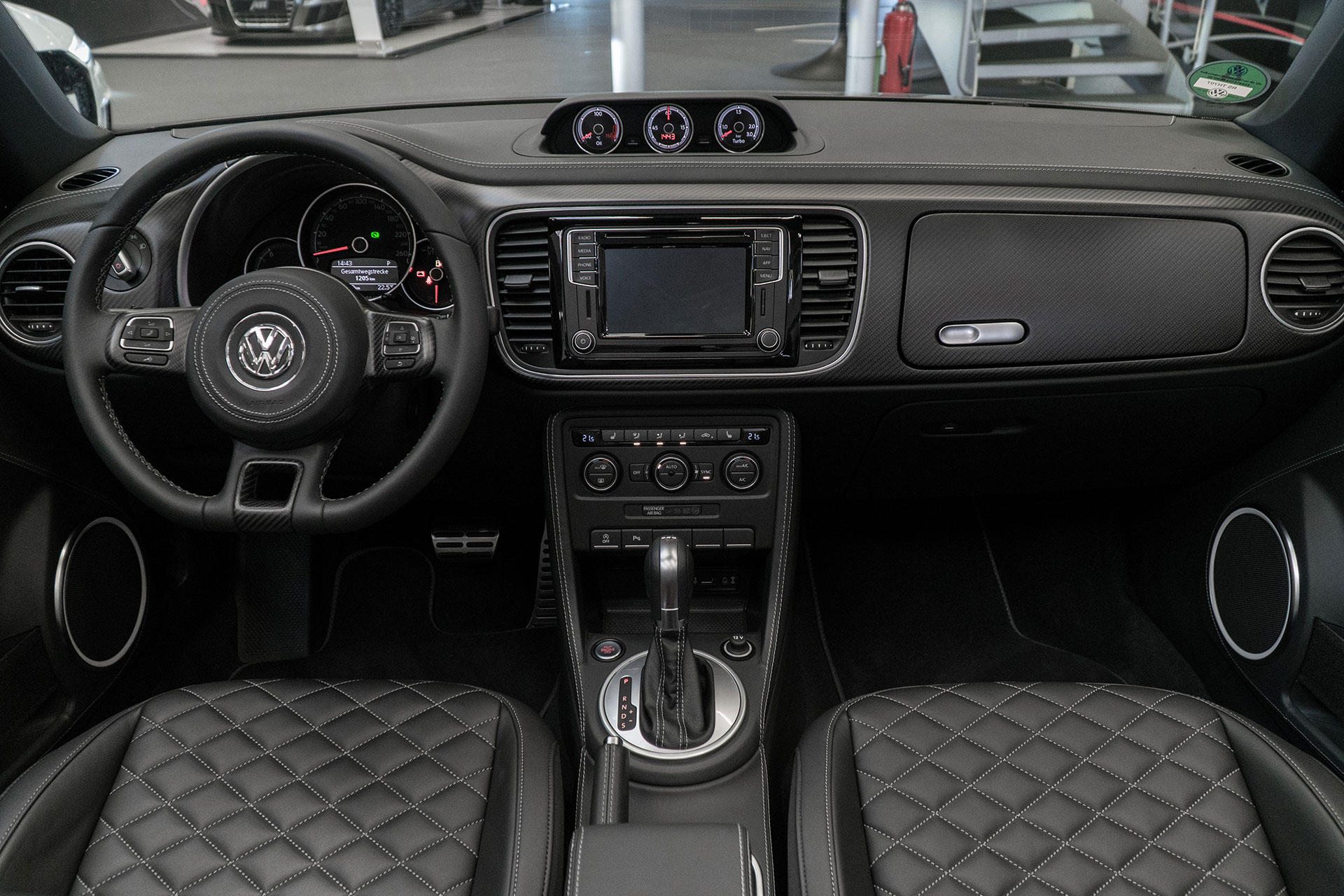 abt_vw_beetle_tuning_innenraum abt_vw_beetle_tuning_innenraum