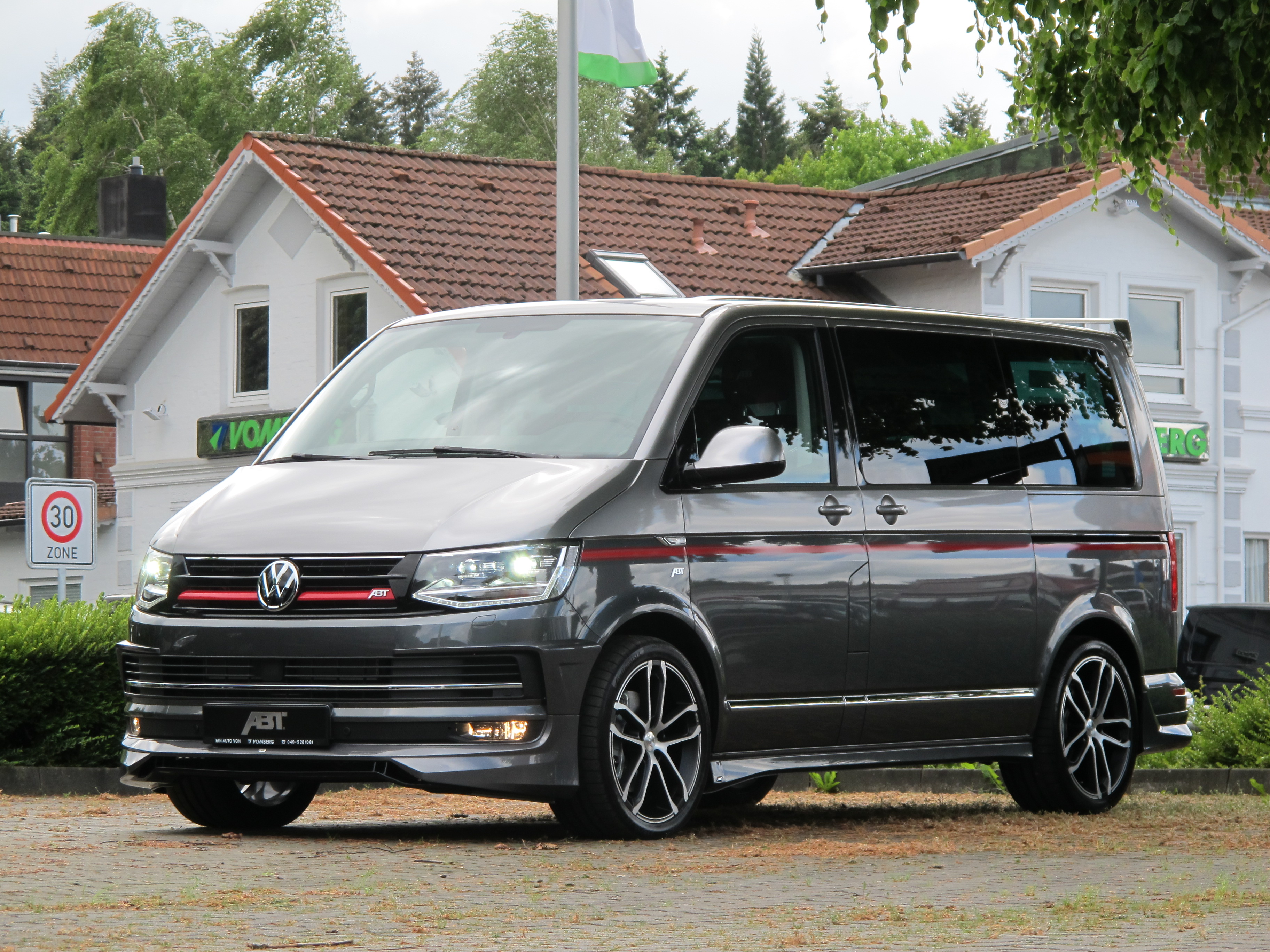 volk wagon: Volkswagen Jahreswagen Stuttgart