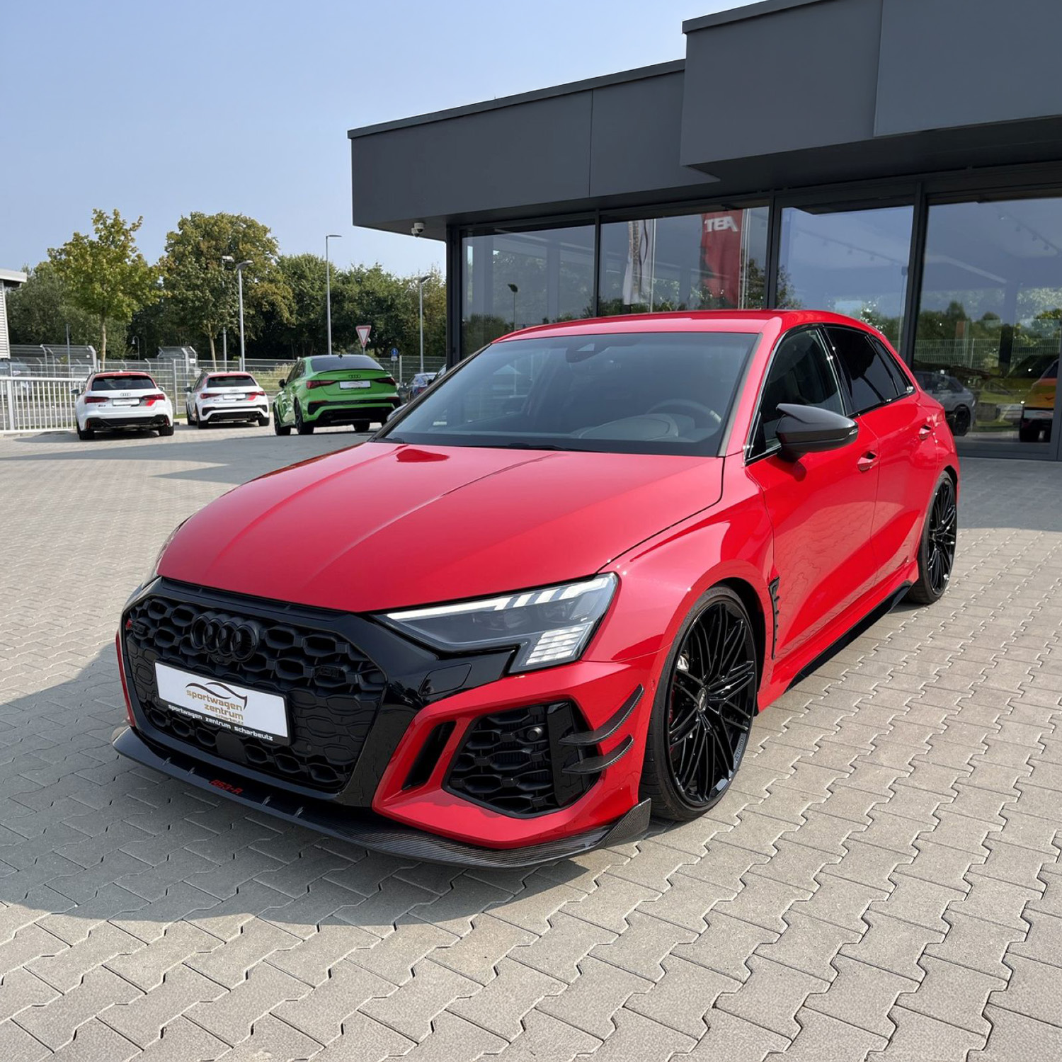 ABT RS3-R - Tangorot Metallic - 1/125