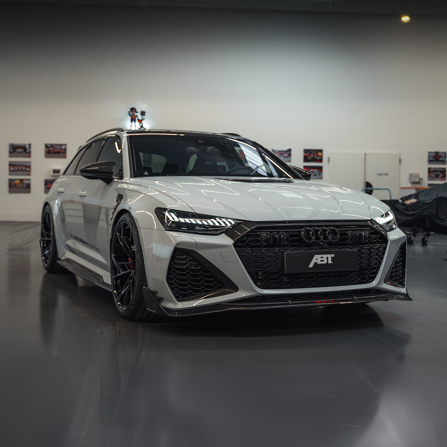 ABT RS6 Legacy Edition - Suzukagrau Metallic - 1/200