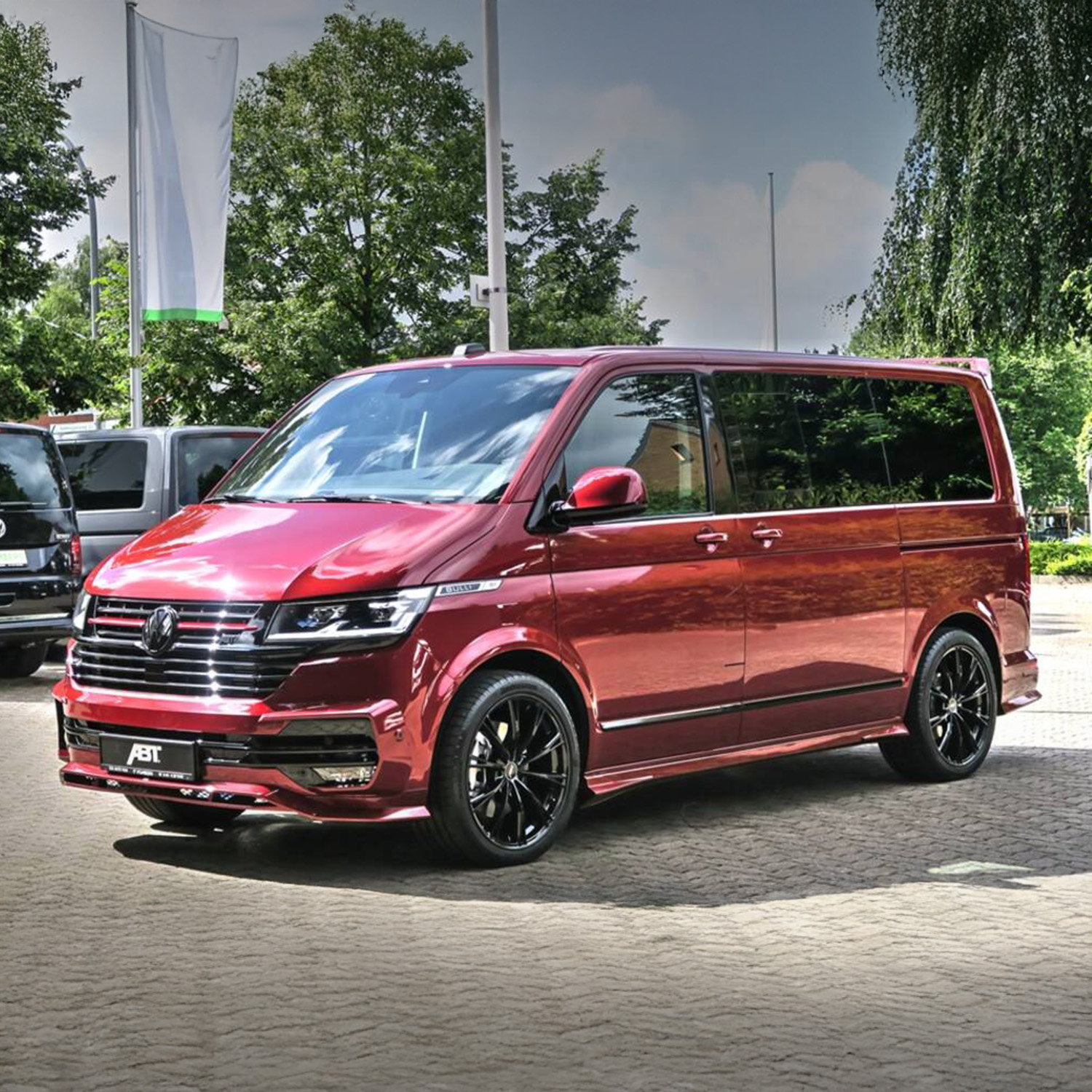 VW T6.1 Multivan Highline - Fortanarot Metallic - ABT Paket