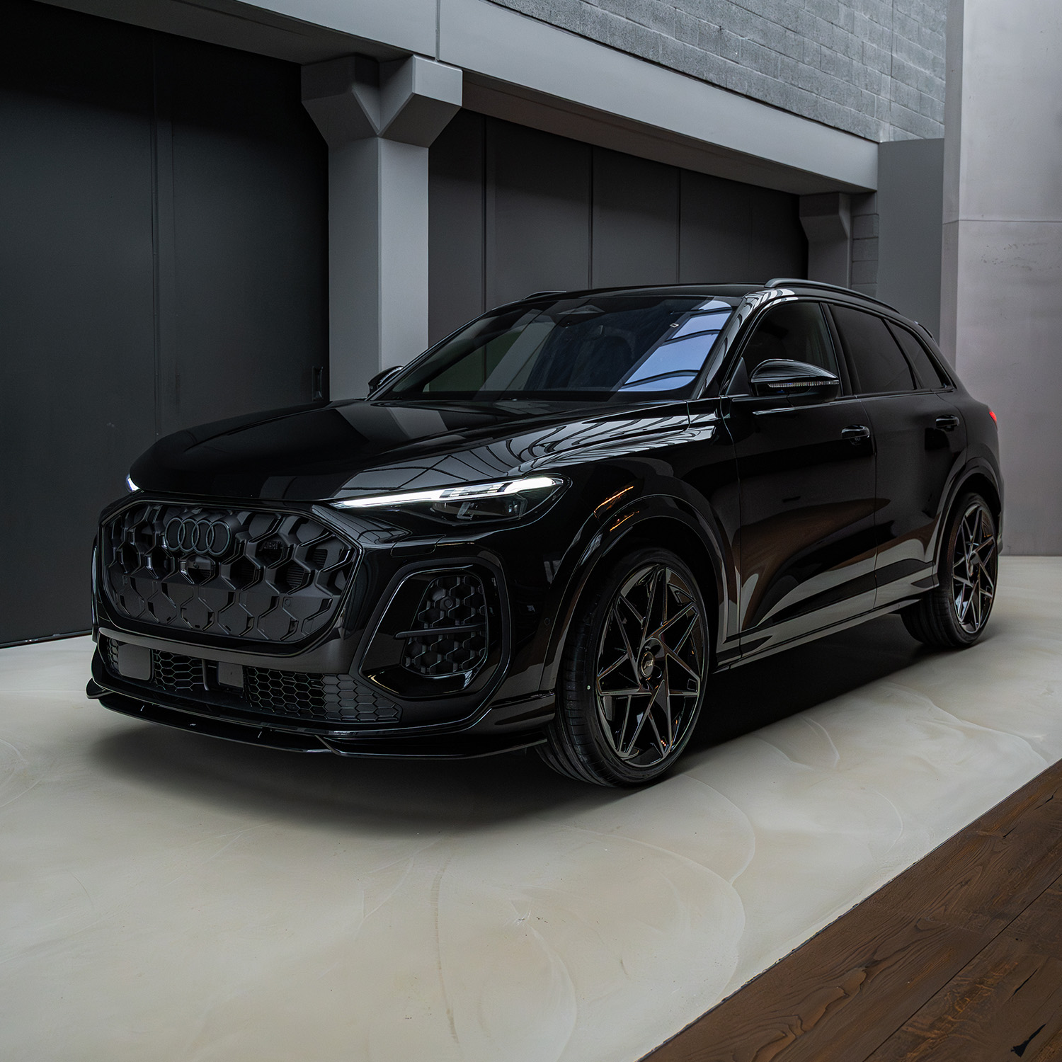 ABT SQ5 - Mythosschwarz Metallic - 440 PS