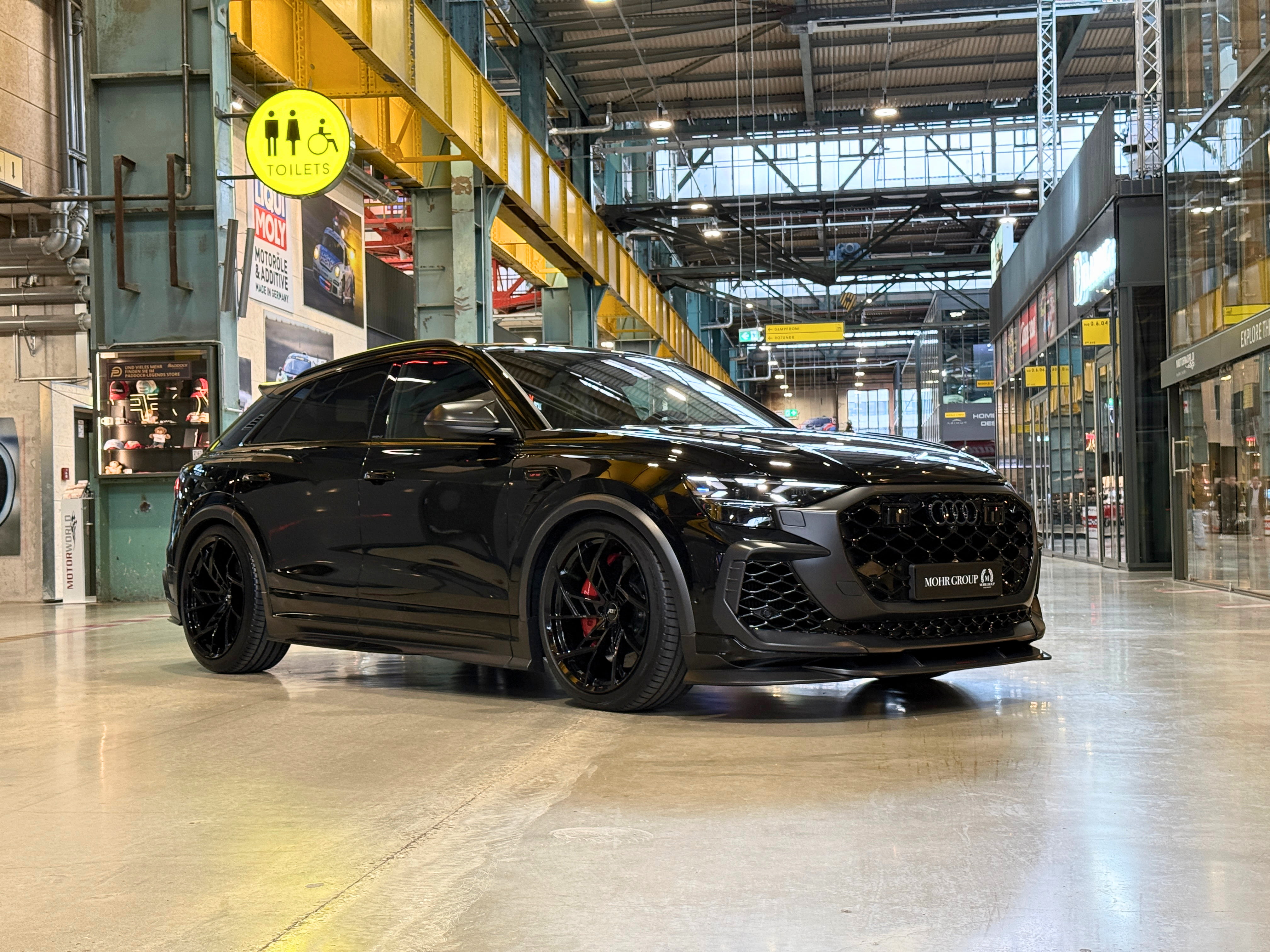 ABT RSQ8 Legacy Edition - Mythosschwarz Metallic - 1/125