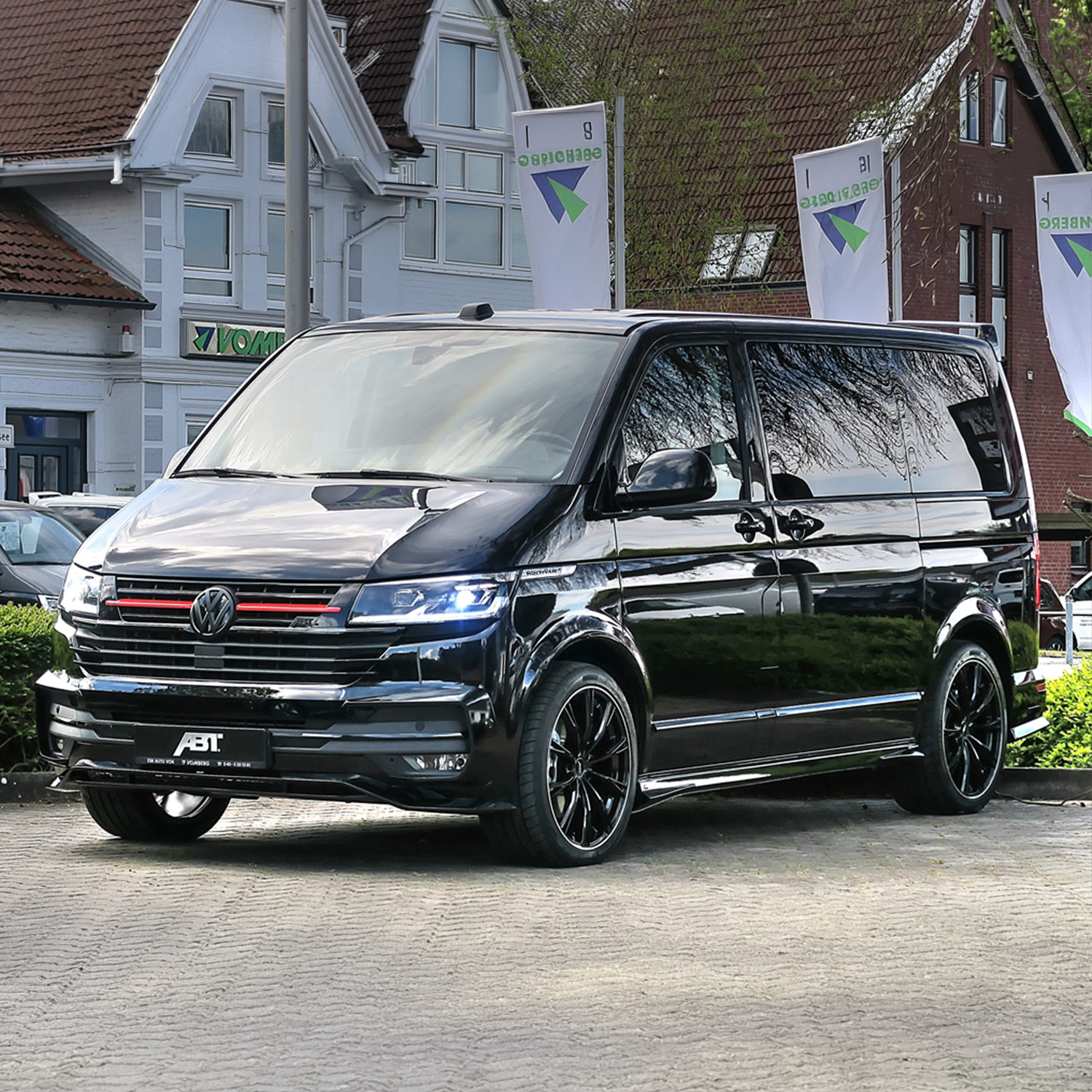 ABT VW T6.1 Multivan Highline - Deep Black Perleffekt